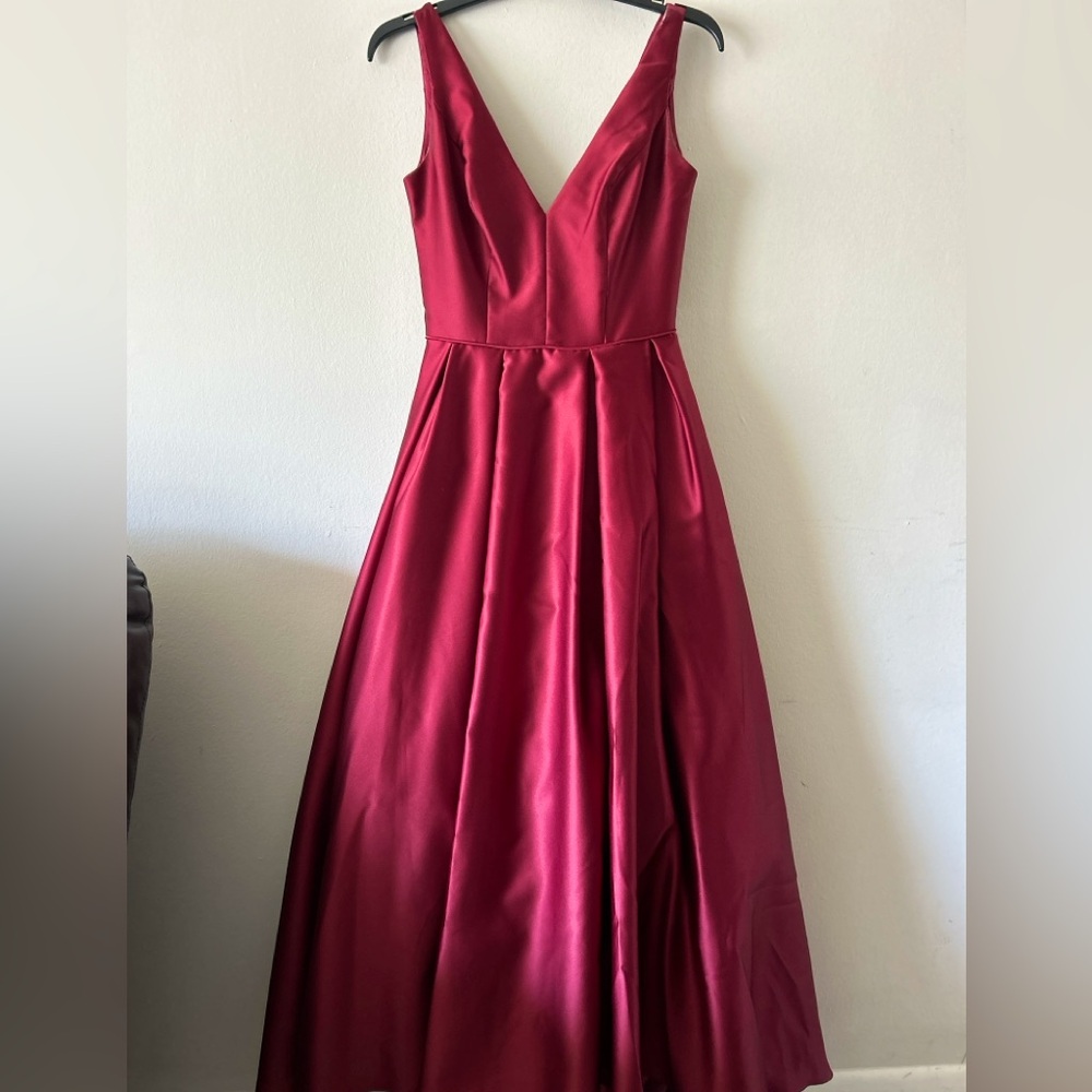 Gorgeous Betsy and Adam prom dress